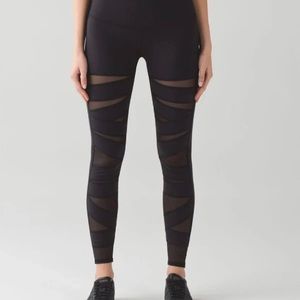 Lululemon high waist mesh cut out leggings.